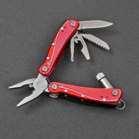 Multitul_Traveler__nog__fonarik__passatigi__1521634590_913